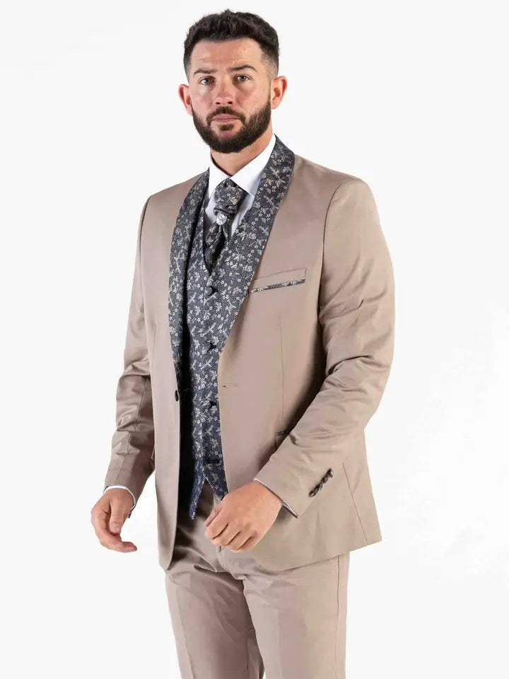 Classic - Beige Tuxedo